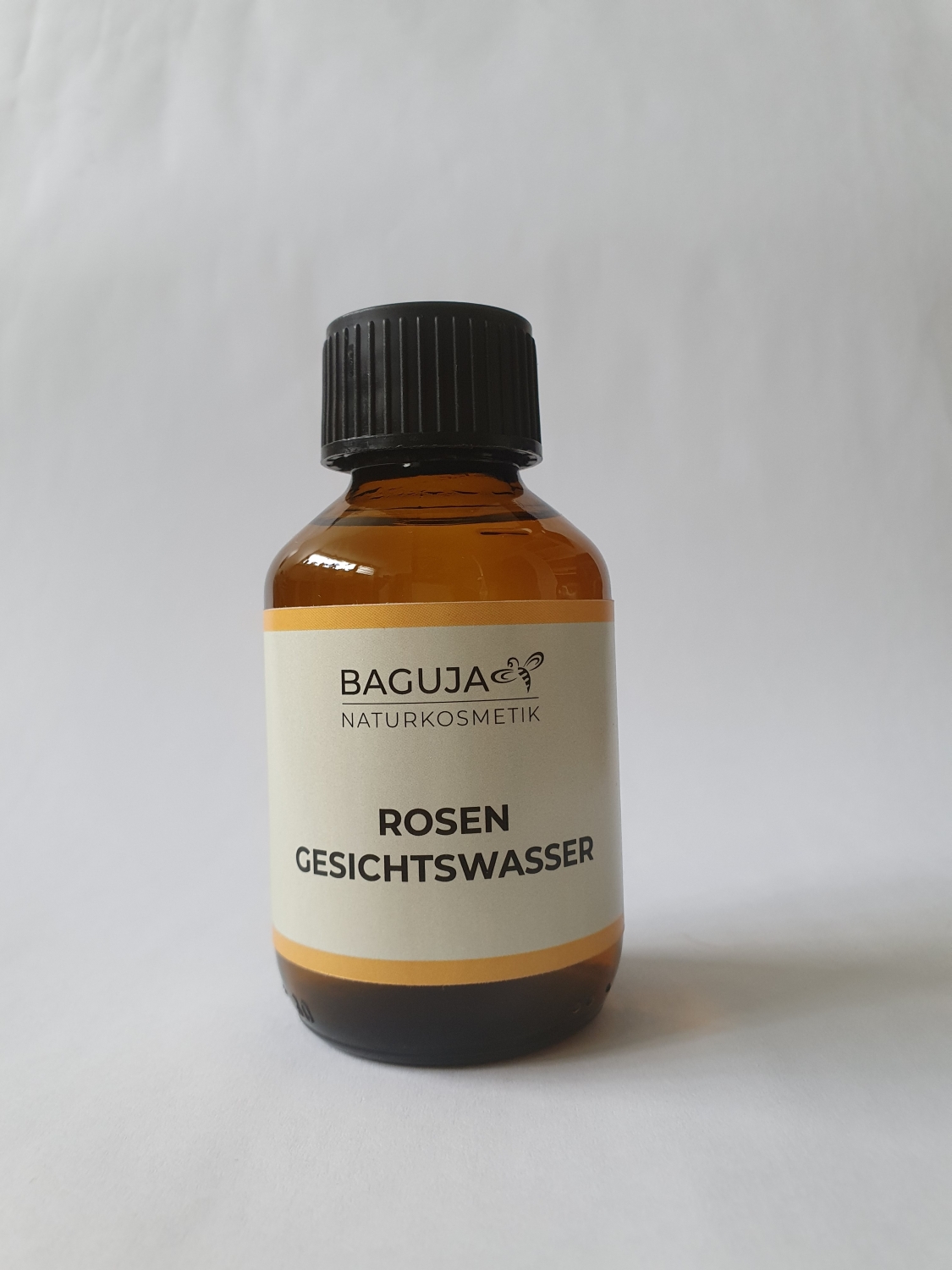 Rosen Gesichtswasser