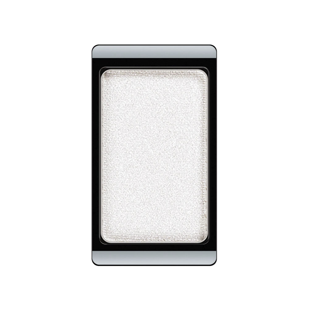 Eyeshadow pearl